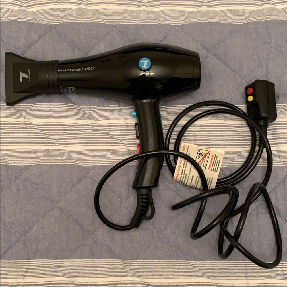 Hair Dryer 1800W in Perfect Condition 🤩